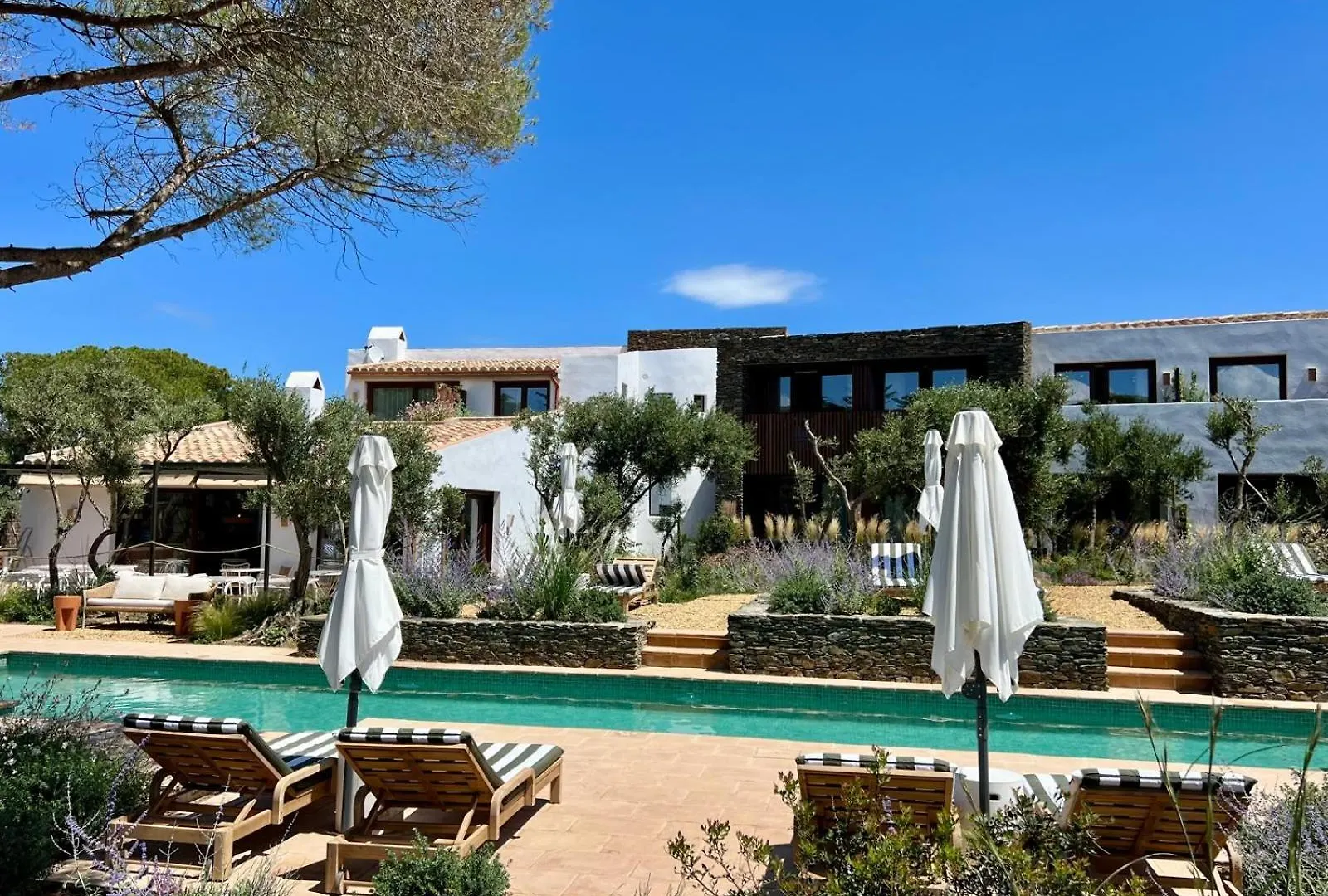 Boutique Hotel Villa Salvador - Adults Only By Fimedhotels カダケス